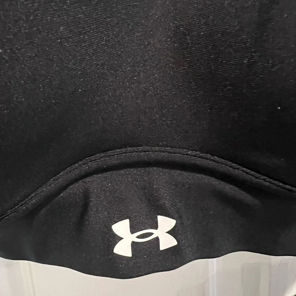🆕 NWT Under Armour Infinity Mid 2.0 Black Sports Bra with Logo Straps - Picture 2 of 8